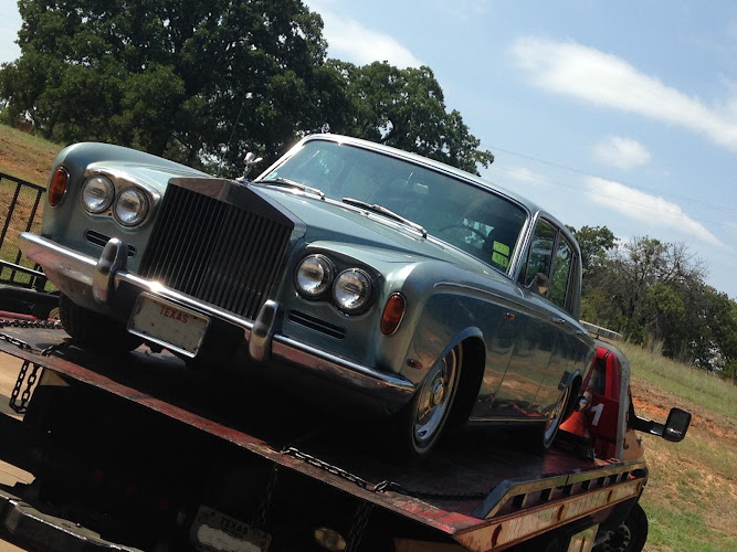 Metro Towing Garland