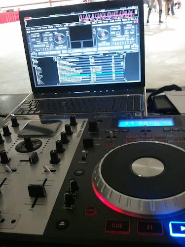 Art of Music Entertainment DJ