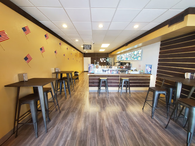 Cream & Crepes Cafe